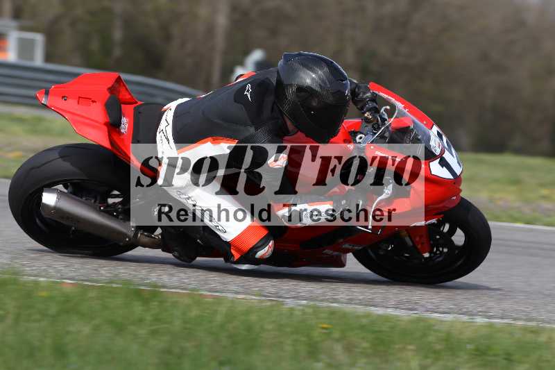 /Archiv-2023/06 10.04.2023 Moto Club Anneau du Rhin/Rouge Expert/15